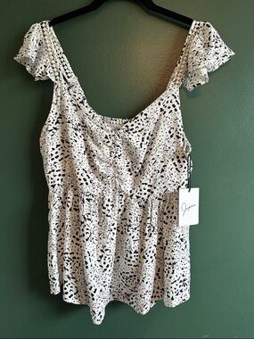 Japna V Neck Spotted Ruched Crop Top in Cream and Black